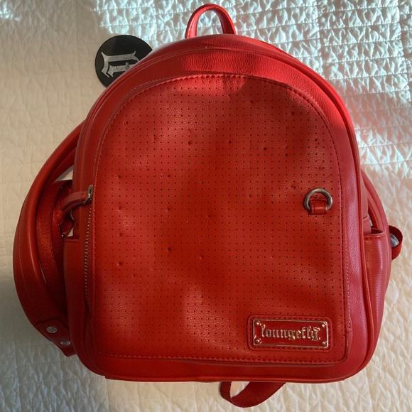 Loungelfy mini pin display Backpack - Picture 1 of 11